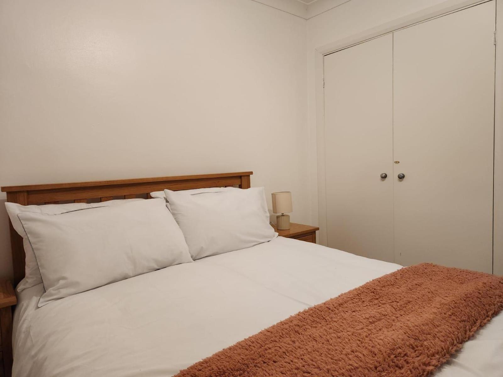 D Elmdon Homestay Shared 4 Bedrooms Birmingham Eksteriør billede