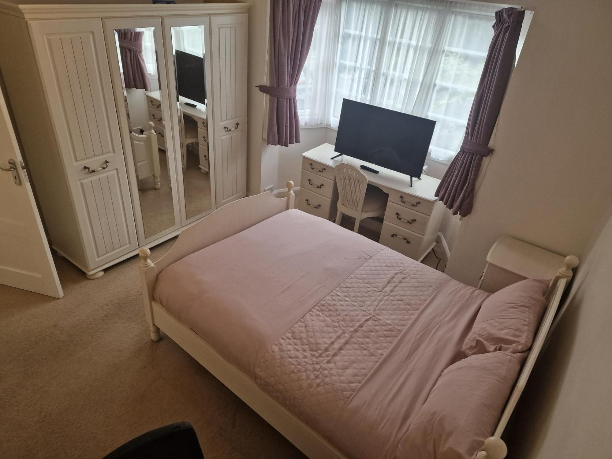D Elmdon Homestay Shared 4 Bedrooms Birmingham Eksteriør billede